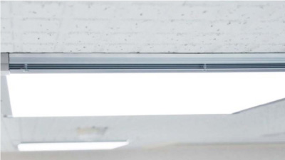 フラットパネル